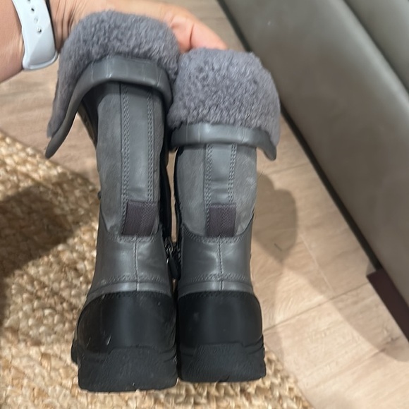 UGG BUTTE II TOGGLE TALL CWR BOOTS - kids 1 - Picture 10 of 12